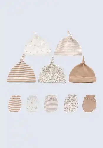 A collection of striped baby hats and mittens, providing comfort and warmth for your baby. Essential for your hospital bag checklist.