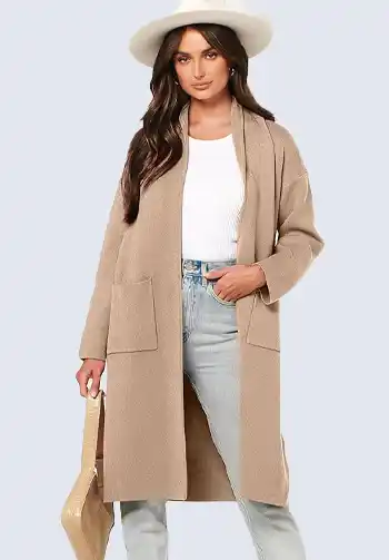 This long beige open-front cardigan is an essential piece for soccer mom attire. Its versatile design and soft fabric make it ideal for layering over any base layer. Perfect for staying warm and stylish during those early morning games.