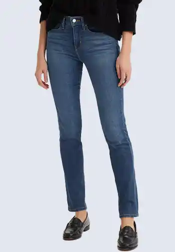 These dark blue high-waisted jeans offer a sleek and polished look for soccer mom attire. Their flattering fit and classic color make them easy to style with various tops and sweaters. Perfect for maintaining a chic appearance while cheering on your little athlete.