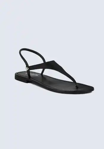 These black thong sandals are a simple yet stylish option for soccer mom wear. Their minimalist design and comfortable fit make them perfect for casual game days. Pair them with a summer dress or shorts for a relaxed and chic sideline look.