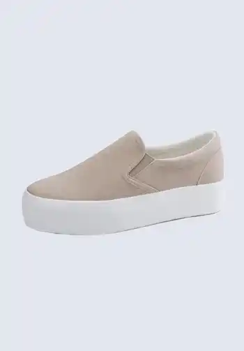 These beige casual slip-on sneakers offer a blend of comfort and style, ideal for soccer mom attire. Their neutral color and sleek design make them versatile for any outfit. Match them with high-waisted joggers or a fitted top for a chic and functional soccer mom look.