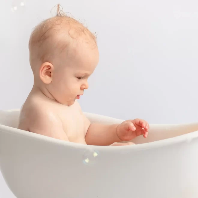 The Best 8 Baby Bath Tubs: A Comprehensive Guide for Parents