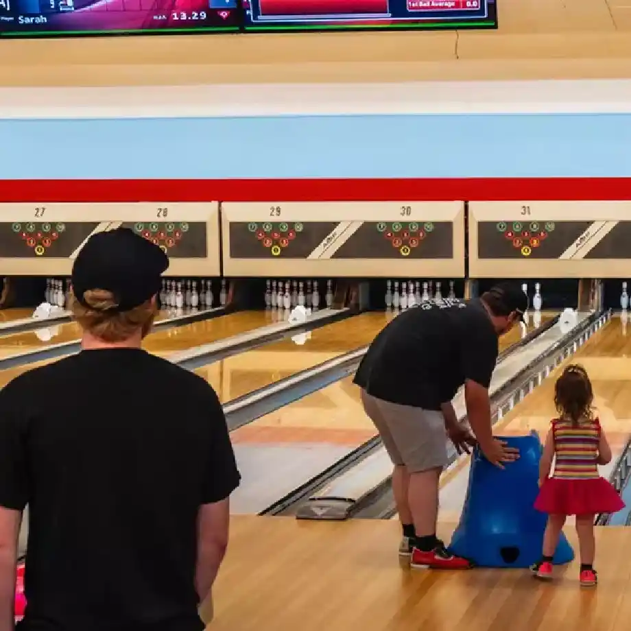 xciting games of bowling for couples – a playful first date idea to bond over