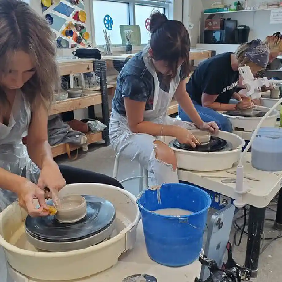 Craft unforgettable memories with first date ideas at a Pottery Class in the USA. Perfect date!