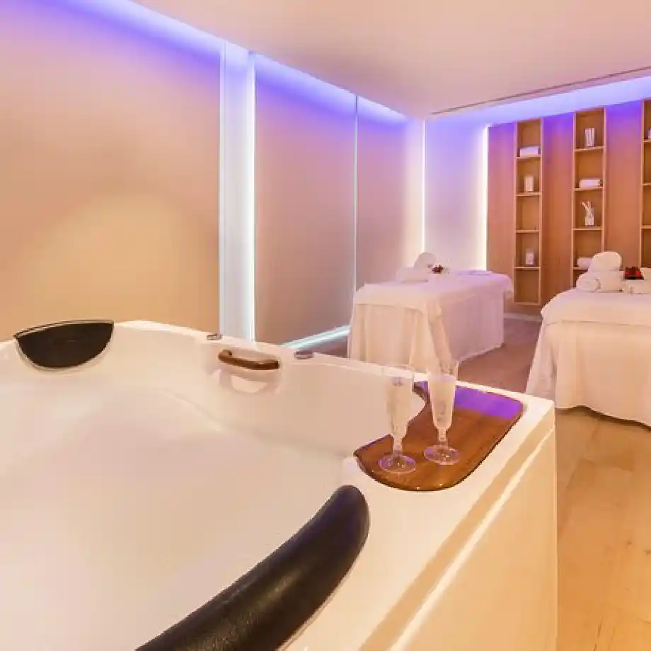 Enjoy a romantic couple's massage in Spain, a perfect first date idea to relax and connect in a soothing ambiance