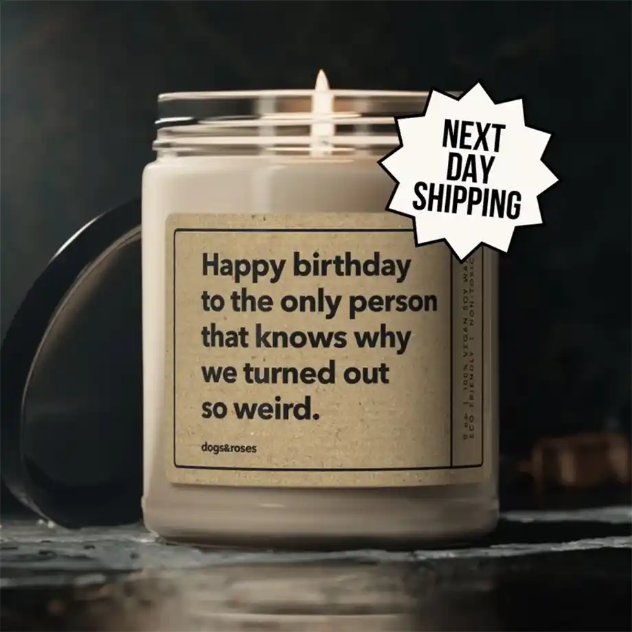 A beautifully wrapped candle, the perfect Candle Gift for Sister. A heartfelt way to send Happy Birthday Wishes for Sister and brighten her special day.