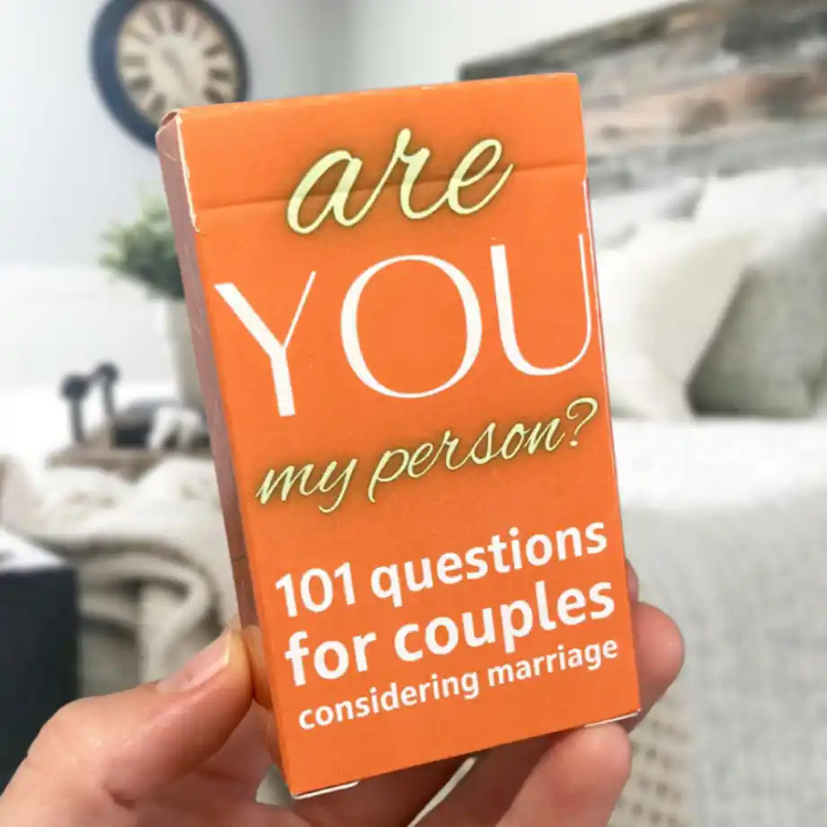 'Are YOU my person?' featuring 101 questions for couples, ideal for those considering marriage.