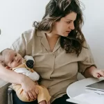 How to Craft the Perfect Maternity Leave Out-of-Office Message