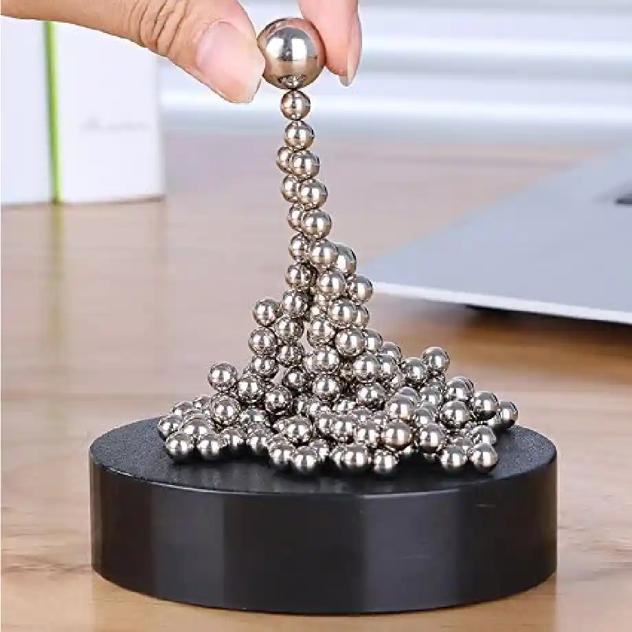 ICRAFT Magnetic Sculpture set with 171 magnetic steel balls and an ABS base, perfect for stress relief and creative desk play. A great gift idea for coworkers who enjoy fidgeting while thinking or working. 