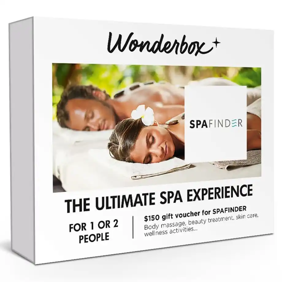 Wonderbox Original Experience Gift Set featuring exciting activities for couples—an unforgettable engagement gift idea to create lasting memories together. Perfect for engagement gift ideas.